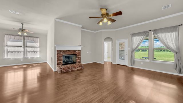 2033 Mason Pond Drive, Weatherford, TX 76085