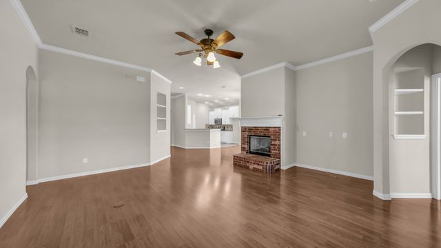 2033 Mason Pond Drive, Weatherford, TX 76085