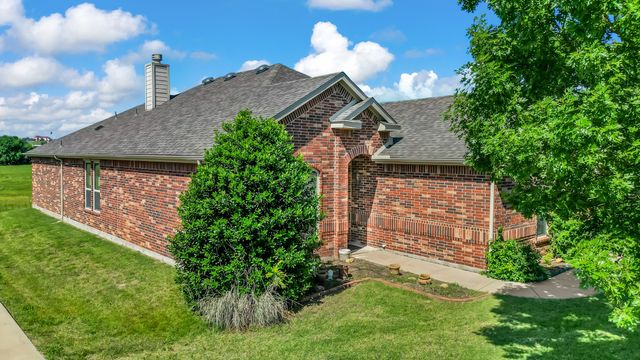 2033 Mason Pond Drive, Weatherford, TX 76085