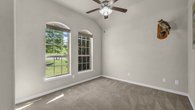 2033 Mason Pond Drive, Weatherford, TX 76085