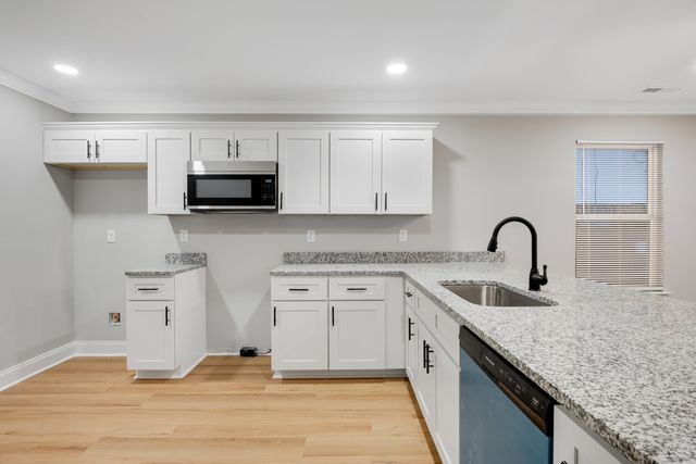 2807 Calhoun Avenue, Chattanooga, TN 37407