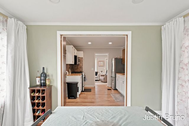 115 Montrose Street NE, Grand Rapids, MI 49505