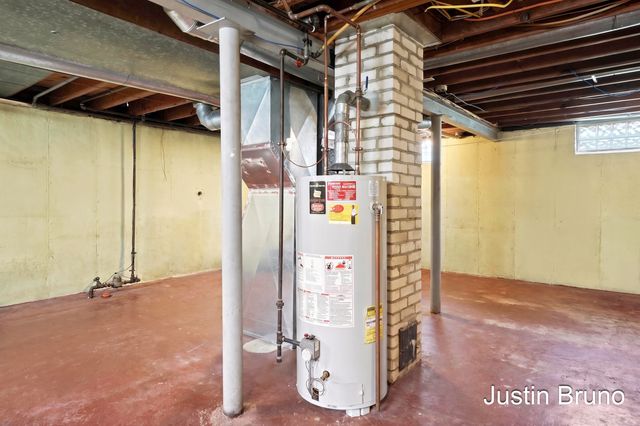 115 Montrose Street NE, Grand Rapids, MI 49505