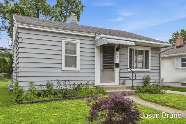 115 Montrose Street NE, Grand Rapids, MI 49505