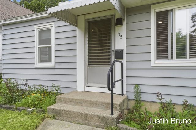 115 Montrose Street NE, Grand Rapids, MI 49505