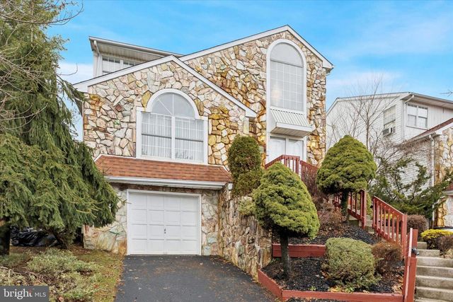 13349 SUSAN TER, Philadelphia, PA 19116