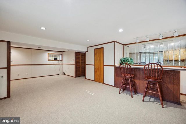 13349 SUSAN TER, Philadelphia, PA 19116