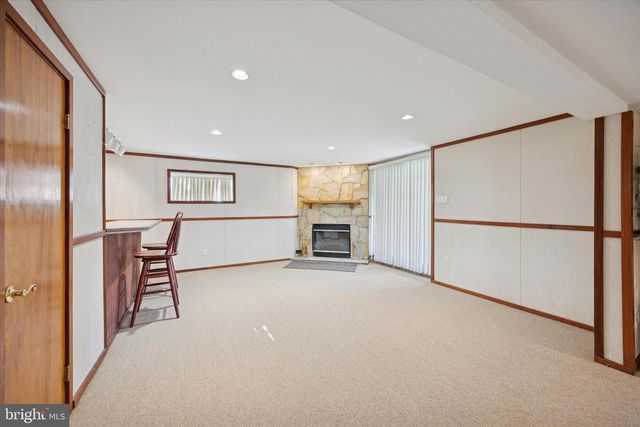 13349 SUSAN TER, Philadelphia, PA 19116