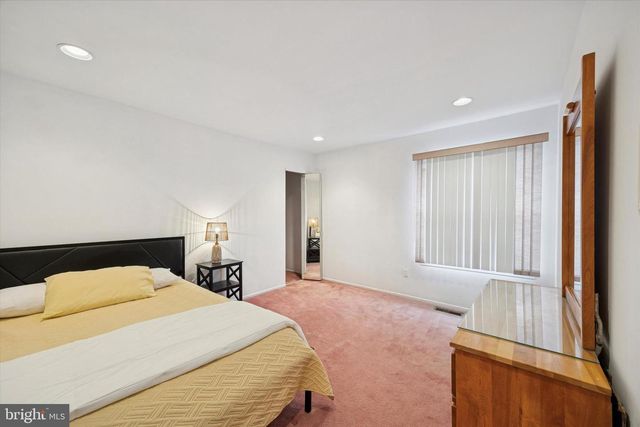 13349 SUSAN TER, Philadelphia, PA 19116