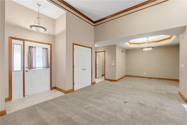 4131 SW Homestead Drive, Lee's Summit, MO 64082