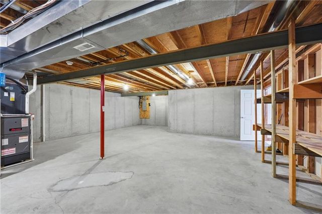 4131 SW Homestead Drive, Lee's Summit, MO 64082