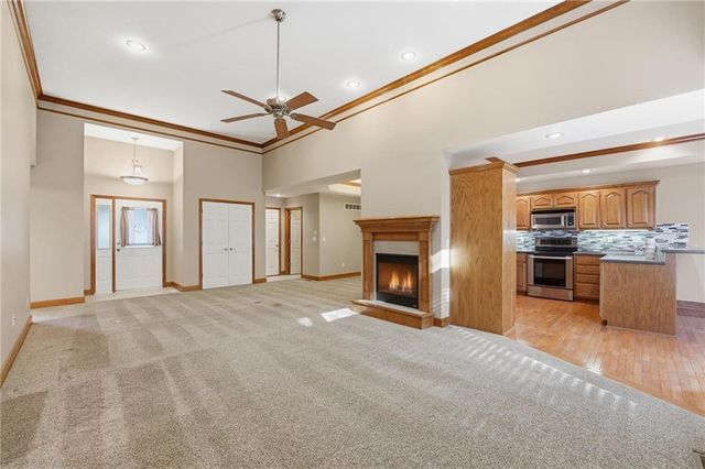 4131 SW Homestead Drive, Lee's Summit, MO 64082