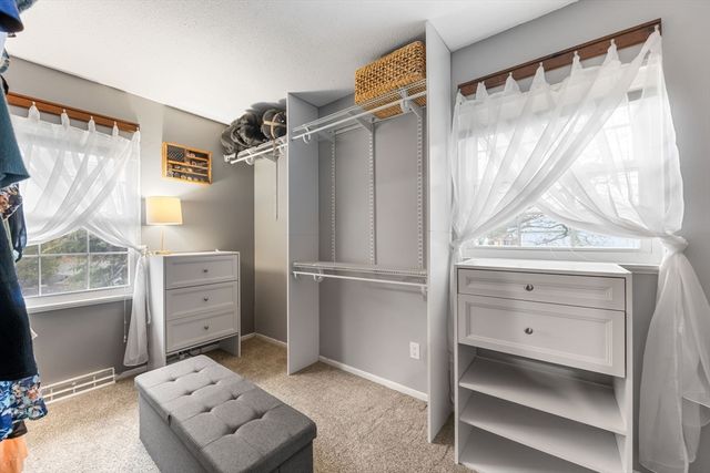 186 Walnut St, Barnstable, MA 02601