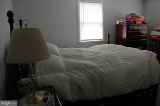 601 W MAIN STREET, New Holland, PA 17557