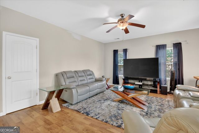 140 Mosswood Drive, Savannah, GA 31405