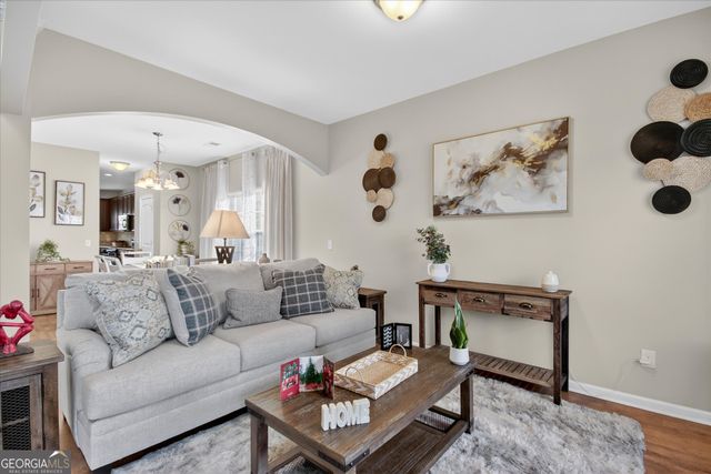 140 Mosswood Drive, Savannah, GA 31405