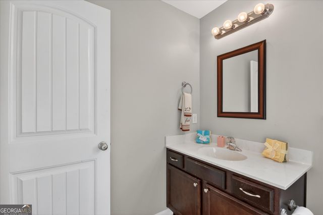 140 Mosswood Drive, Savannah, GA 31405