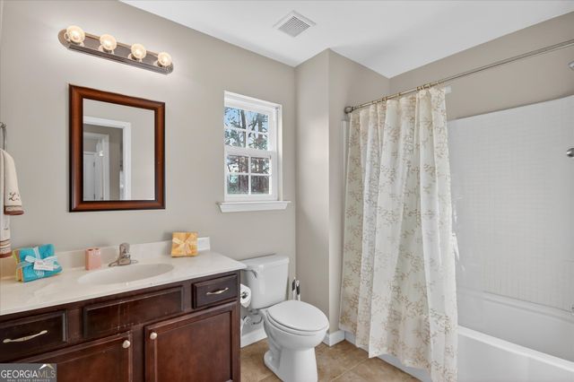 140 Mosswood Drive, Savannah, GA 31405