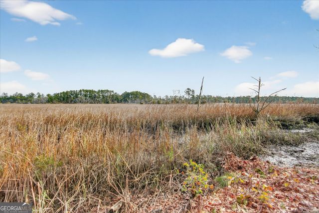 140 Mosswood Drive, Savannah, GA 31405