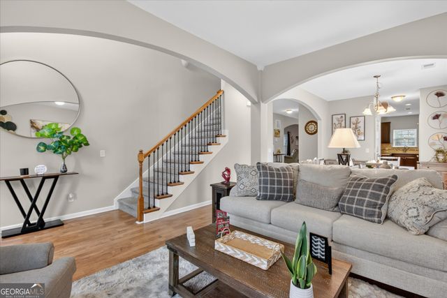 140 Mosswood Drive, Savannah, GA 31405