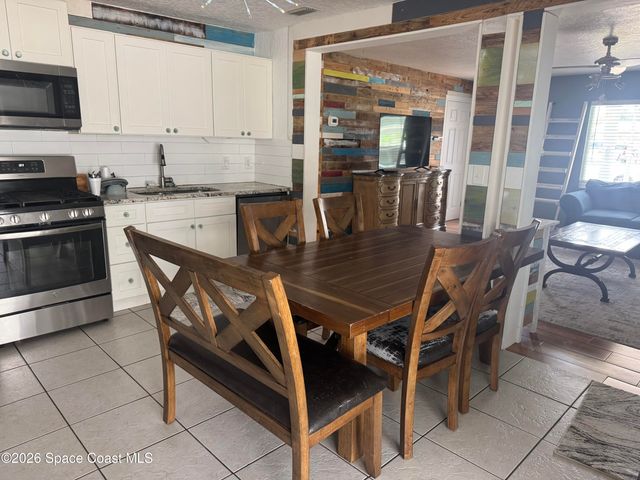 4281 Yorkshire Drive, Melbourne, FL 32935