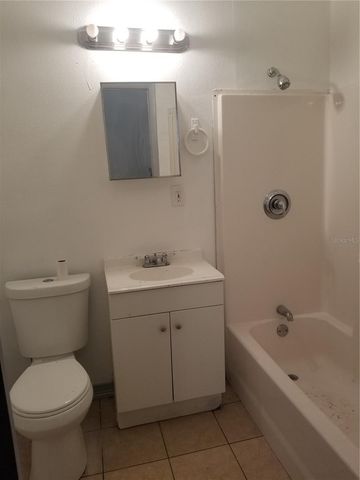 2107 W CHESTNUT STREET, Tampa, FL 33607