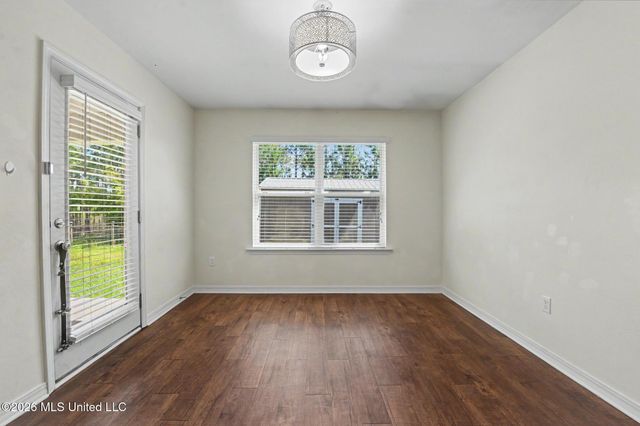 35 Whisperwood Lane, Ocean Springs, MS 39564
