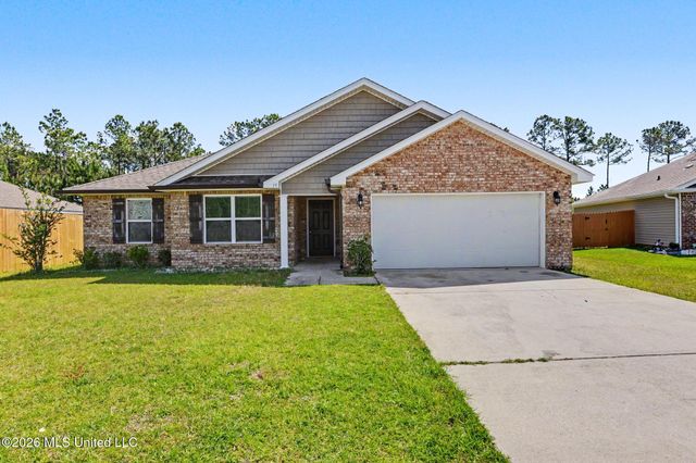 35 Whisperwood Lane, Ocean Springs, MS 39564