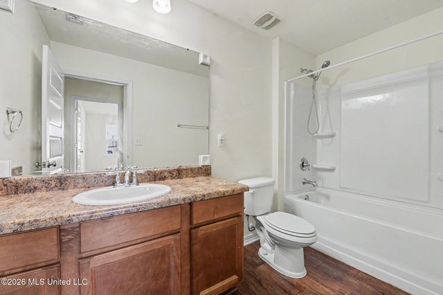35 Whisperwood Lane, Ocean Springs, MS 39564