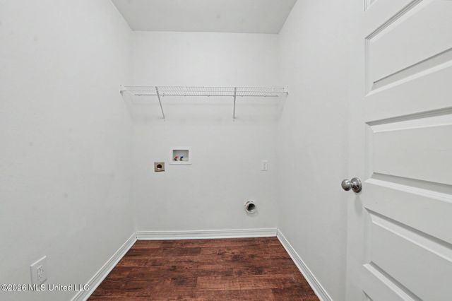 35 Whisperwood Lane, Ocean Springs, MS 39564