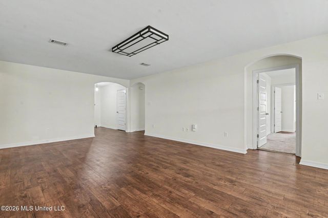 35 Whisperwood Lane, Ocean Springs, MS 39564