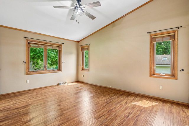 W235N6482 Outer Circle DRIVE, Sussex, WI 53089