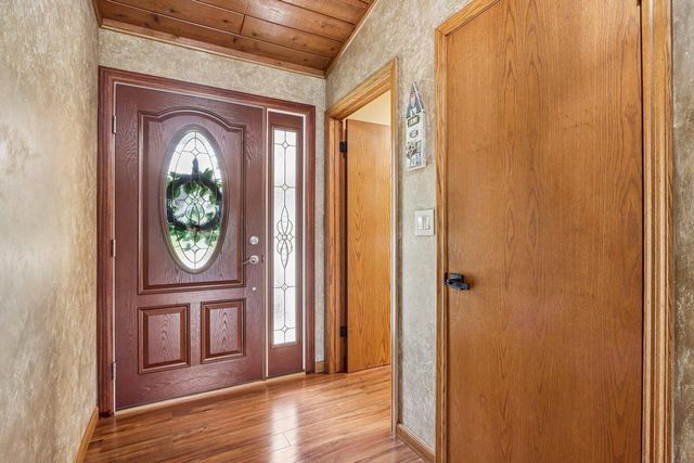 W235N6482 Outer Circle DRIVE, Sussex, WI 53089