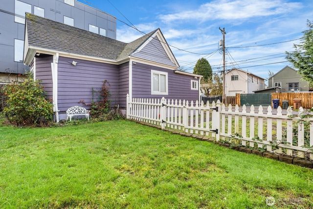 1916 Martin Luther King Jr Way, Tacoma, WA 98405