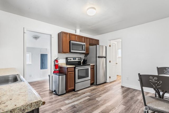 1916 Martin Luther King Jr Way, Tacoma, WA 98405