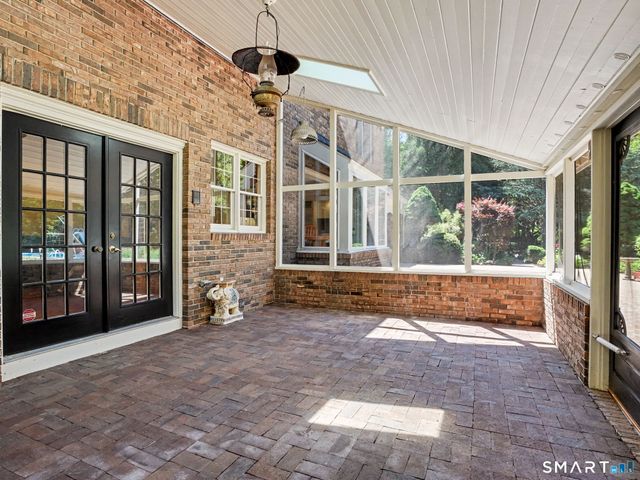 45 Stones Throw Road, Easton, CT 06612
