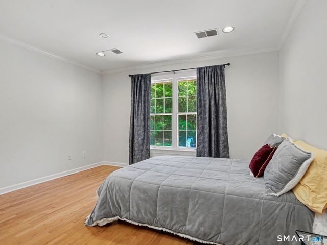 45 Stones Throw Road, Easton, CT 06612