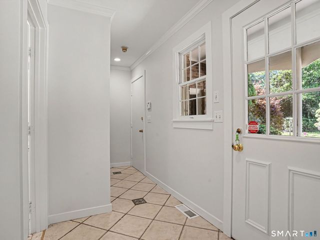 45 Stones Throw Road, Easton, CT 06612