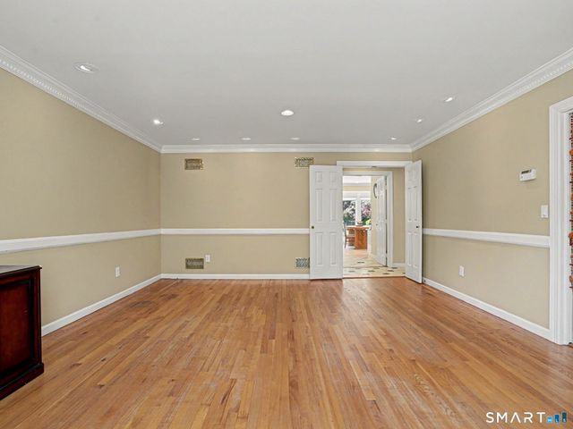 45 Stones Throw Road, Easton, CT 06612