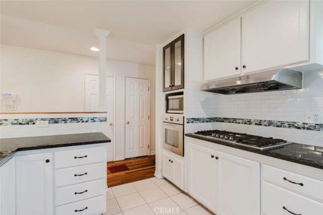 5446 Irondale Avenue, Woodland Hills, CA 91367