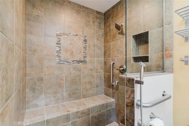 5446 Irondale Avenue, Woodland Hills, CA 91367