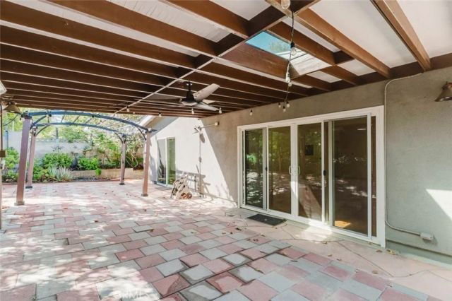 5446 Irondale Avenue, Woodland Hills, CA 91367