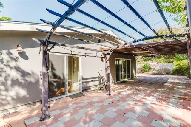 5446 Irondale Avenue, Woodland Hills, CA 91367