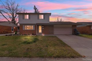 40585 Pinetree Drive, Plymouth, MI 48170