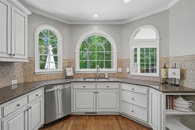 31 Rocky Brook Court, Acworth, GA 30101