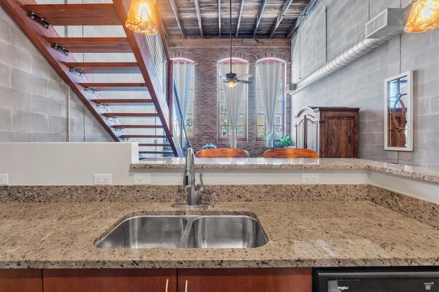 2001 E 2ND AVENUE 5, Tampa, FL 33605