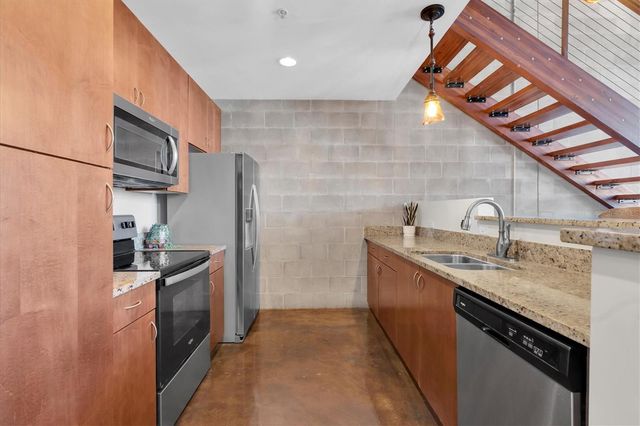 2001 E 2ND AVENUE 5, Tampa, FL 33605