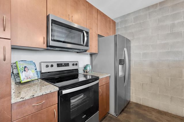 2001 E 2ND AVENUE 5, Tampa, FL 33605