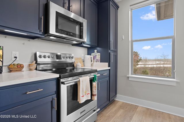 2501 Bienville Boulevard, 237, Ocean Springs, MS 39564