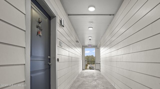 2501 Bienville Boulevard, 237, Ocean Springs, MS 39564